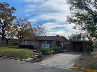 1112 Yolanda Blvd, Eagle Pass, TX 78852