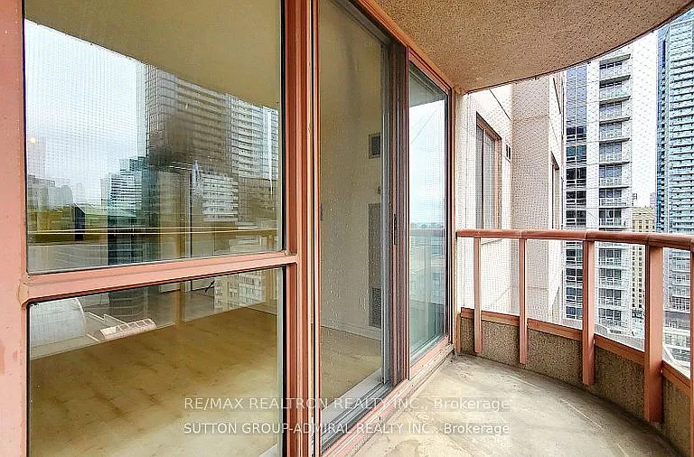 736 Bay St #2801 — Photo 9