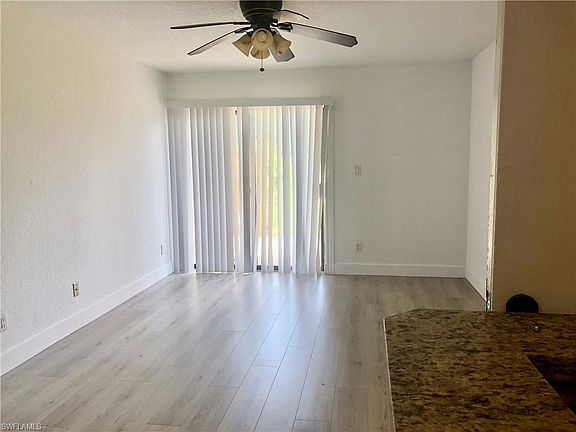 5th image of 2845 Winkler Ave APT 307