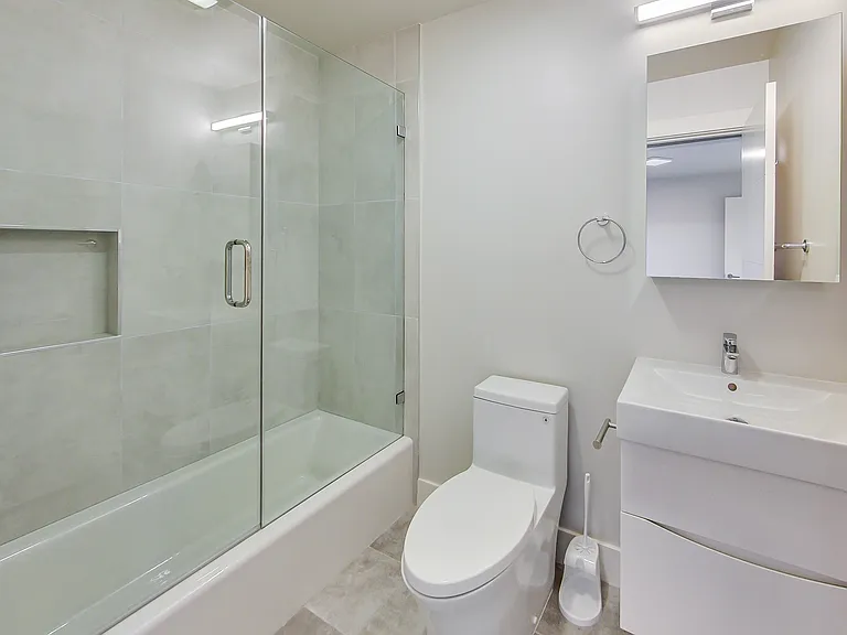 3413 Adeline St #4 — Photo 11