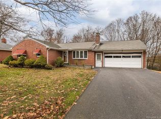 27 Elmira Ave, Torrington, CT 06790
