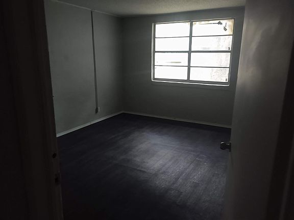 5th image of 719 San Antonio St APT 10