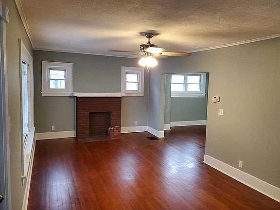 2nd image of 300 Clinton Ave