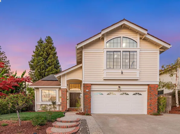 43578 Greenhills Way, Fremont, CA 94539