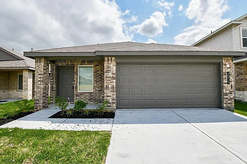 2015 Sable Hollow Dr Photo 1