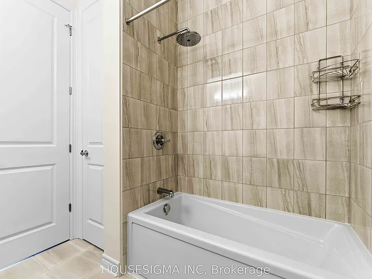 126 Lumen Pl — Photo 23