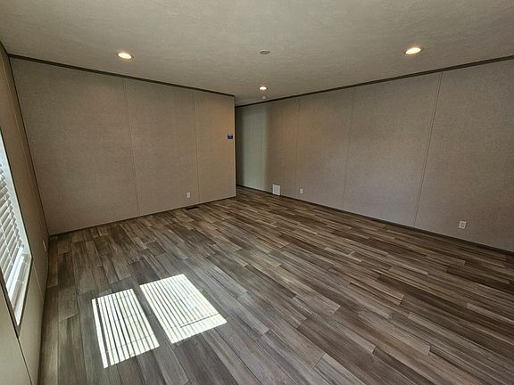 4th image of 10960 Beach Blvd #360
