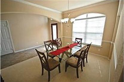 4th image of 6814 Patterson Dr