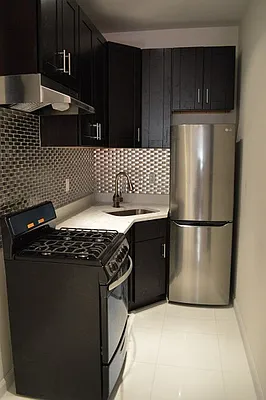 Rented by Your Vanity Realty | media 5