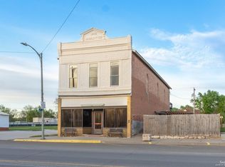 501 Maple St, Gypsum, KS 67448
