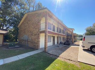 Acadian Villa Apartments, Lafayette, LA 70507
