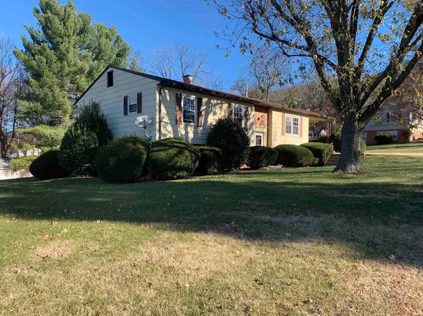 1193 Nelson Dr, Harrisonburg, VA 22801