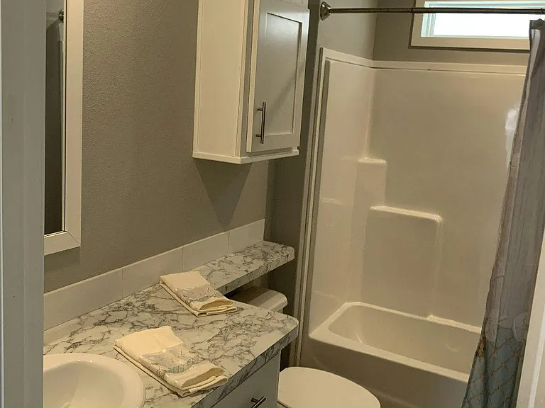 419 Zeeland St #419 — Photo 8