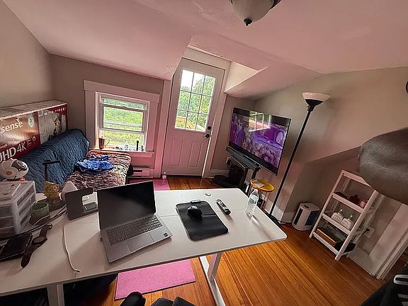 2nd image of 187 Beach St APT 3