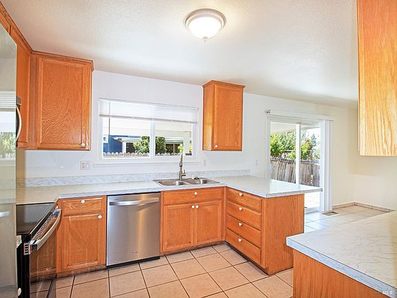 4th image of 3257 Newmark Drive
