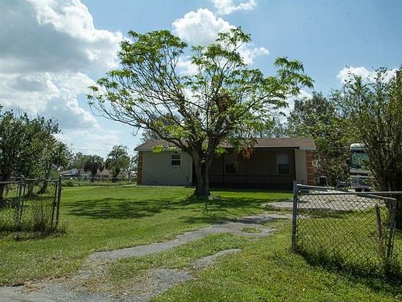 2nd image of 2728 Tropical Lake Dr