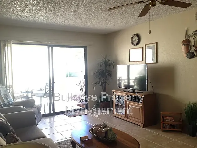 18624 N 93rd Ave — Photo 15