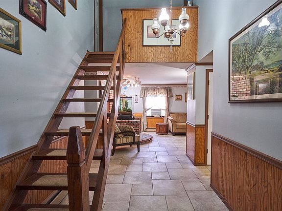 2nd image of 29 Campus Ln