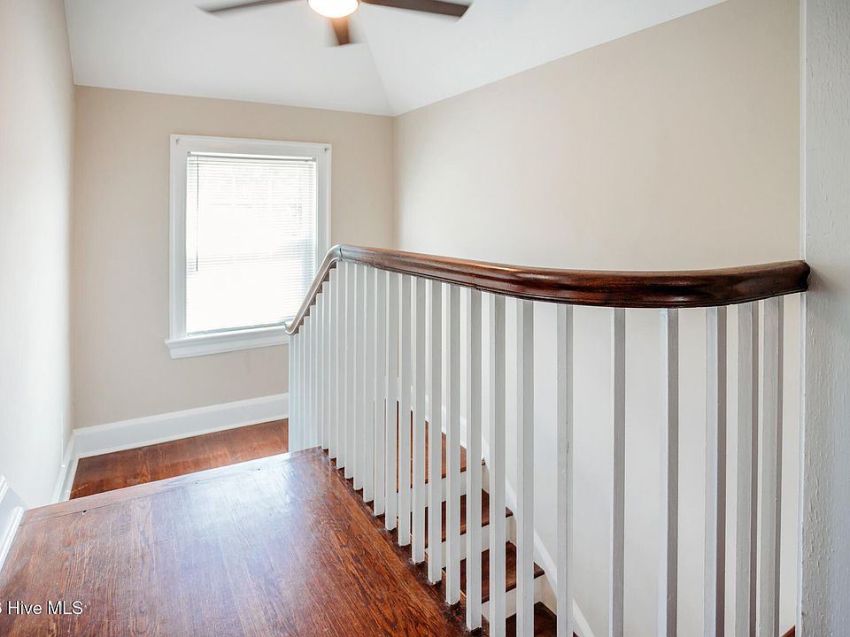 10th image of 302 Tarboro Street NE