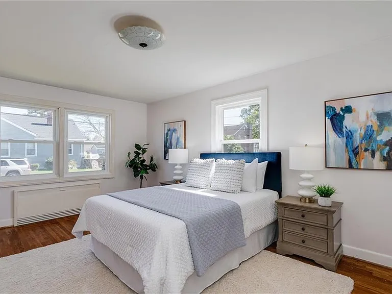 501 Sussex Dr #2 — Photo 1
