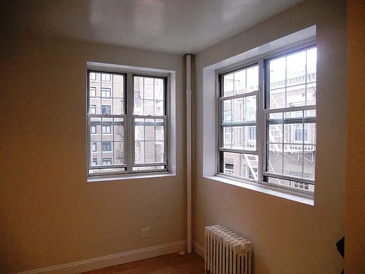 Rented by Sky Management | media 27