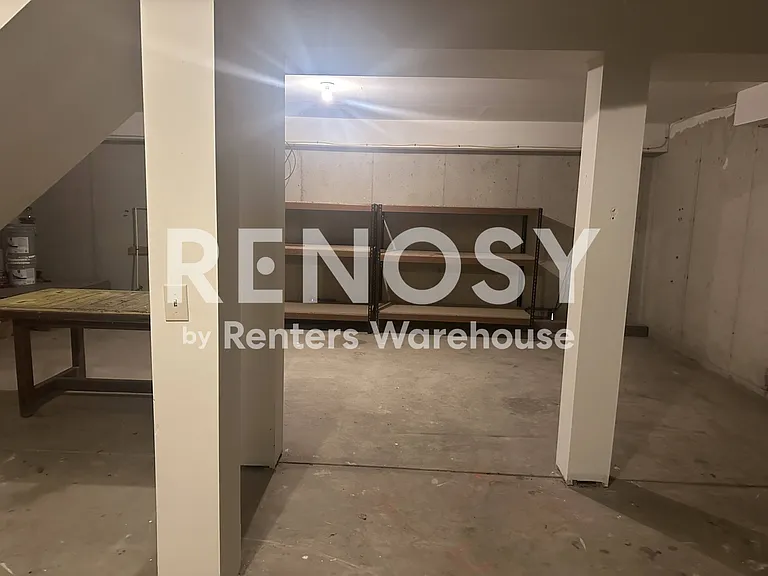 8900 Millers Island Blvd — Photo 31