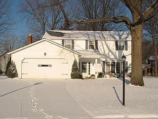 1st image of 32720 Greenwood Ct