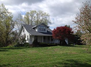 51 Worthen Cemetery Rd, Murphysboro, IL 62966