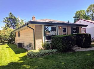 5842 N 79th St, Milwaukee, WI 53218