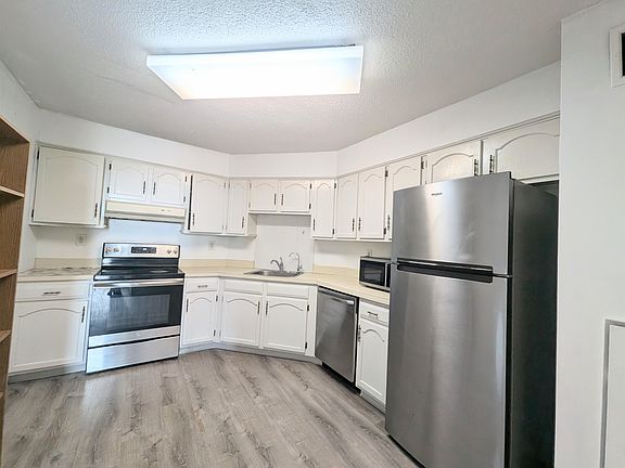 5th image of 1638 Harmon Cove Tower #1638