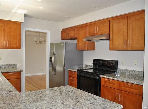 5th image of 16531 126th Ave NE