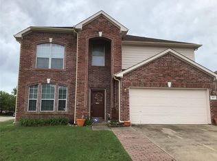 301 Edison Ln, Crowley, TX 76036