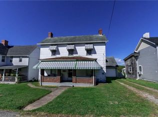 12 Maple St, Fairchance, PA 15436