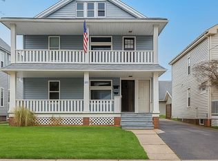 3510 Bosworth Rd, Cleveland, OH 44111