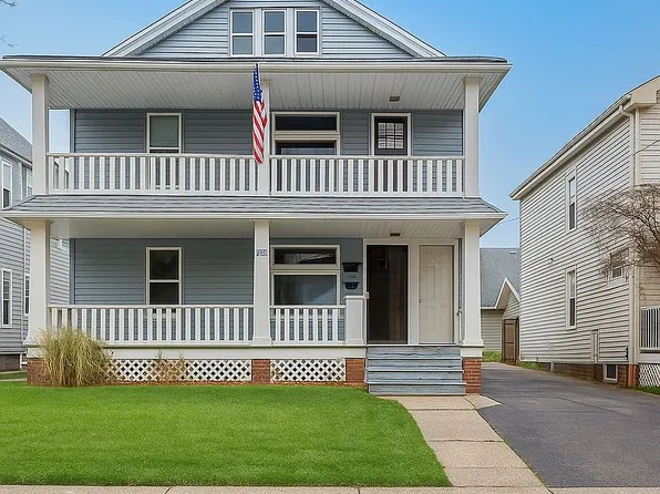 3510 Bosworth Rd, Cleveland, OH 44111