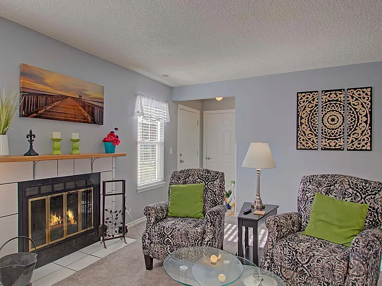 2314 Troy Ct — Photo 5