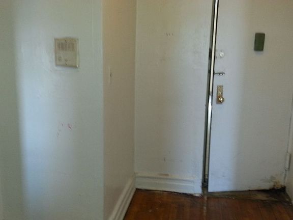 3rd image of 436 New York Ave APT B7