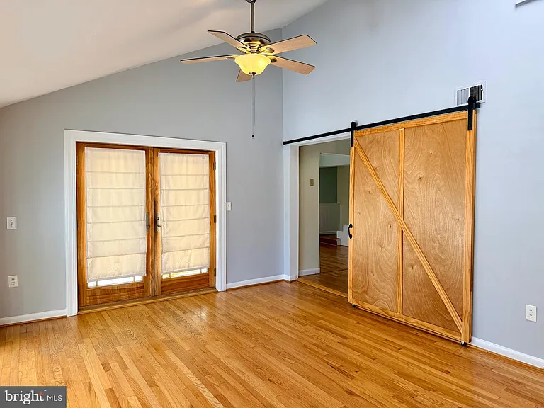 3001 S Grant St — Photo 13