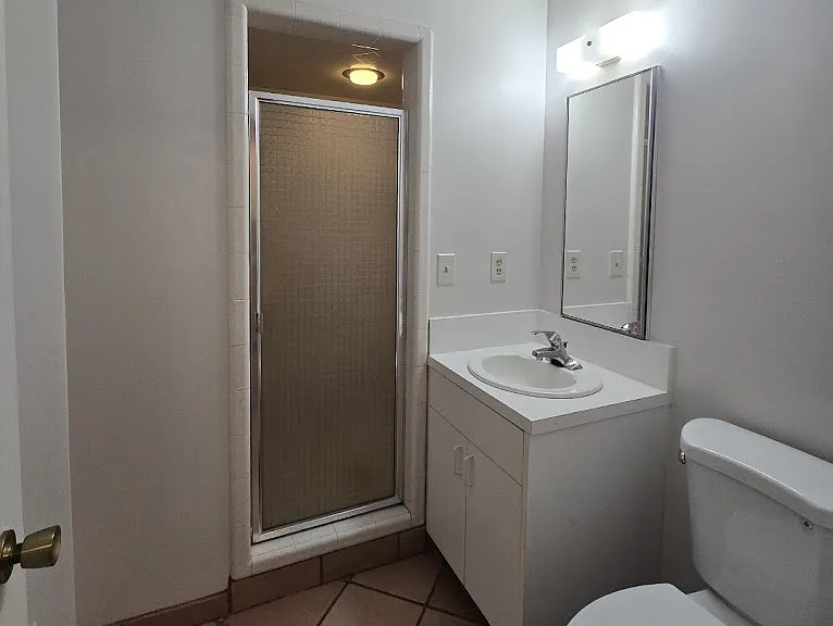 1176 W San Bruno Ave — Photo 27