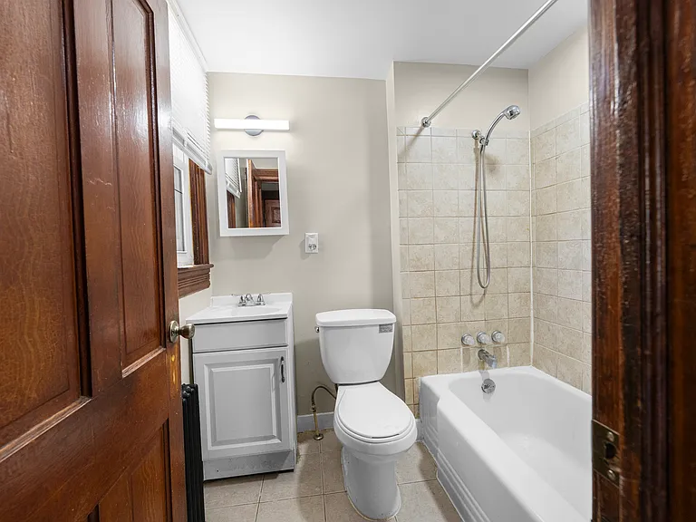 3309 Southern Ave #2 — Photo 4