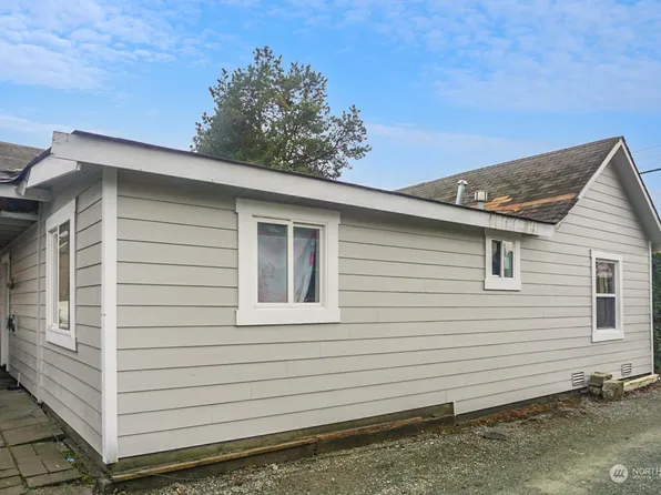 314 S Cherry Street, Burlington, WA 98233