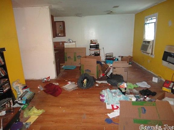 5th image of 802 Greenwood Ave