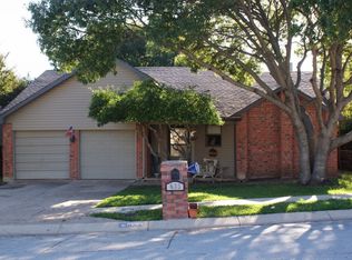 633 Little Fox Ln, Fort Worth, TX 76108