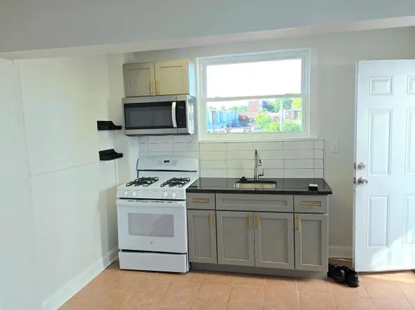 433 W Chew Ave #2, Philadelphia, PA 19120