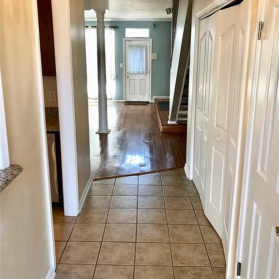 1505 Heritage Ave — Photo 13