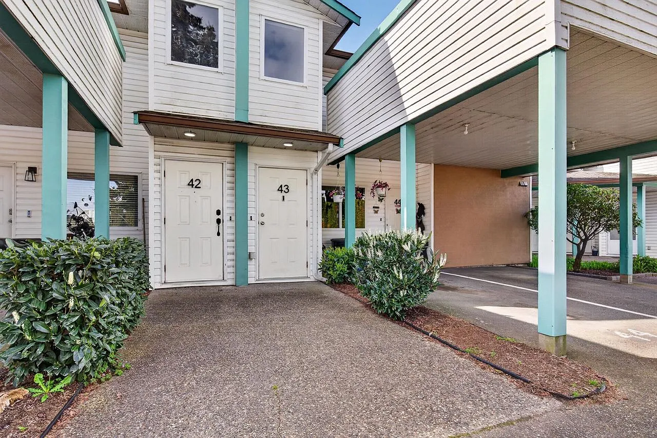 2 bed, 1335 sqft, $1,800 — Photo 4