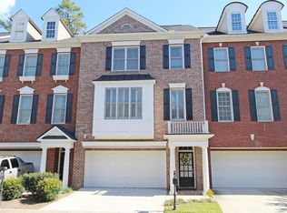 516 Vinings Estates Dr SE, Mableton, GA 30126