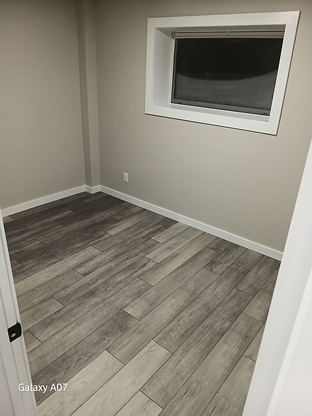 Winnipeg Apartment for rent - 3 Bedrooms — photo 12