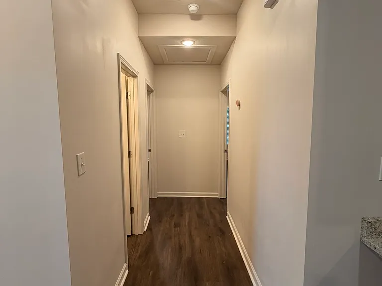 112 Dearborne St #B — Photo 8