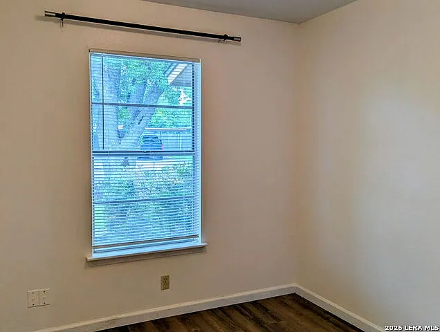 5405 Borchers Dr — Photo 19